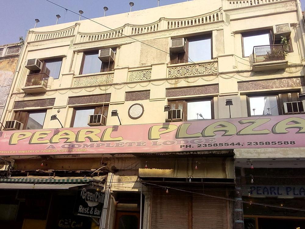 Hotel Pearl Plaza Nuova Delhi Esterno foto